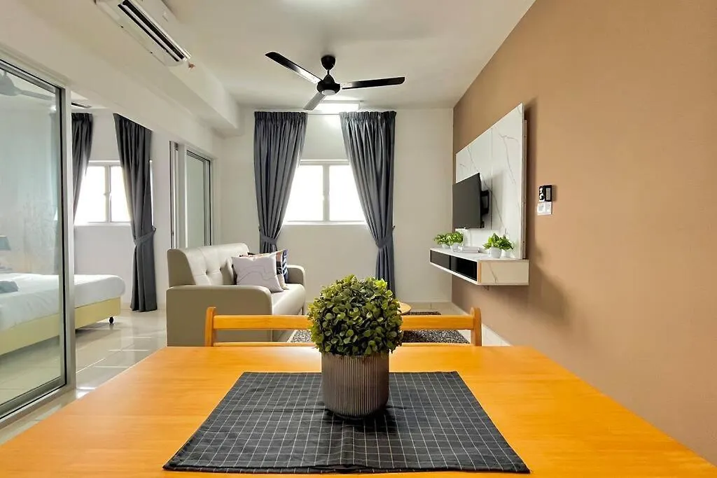 Apartment Alanis Superior Studio @ Klia Sepang